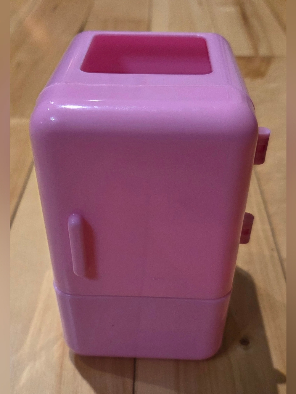 Pink Mini Fridge Pen & Post-It Notes Holder